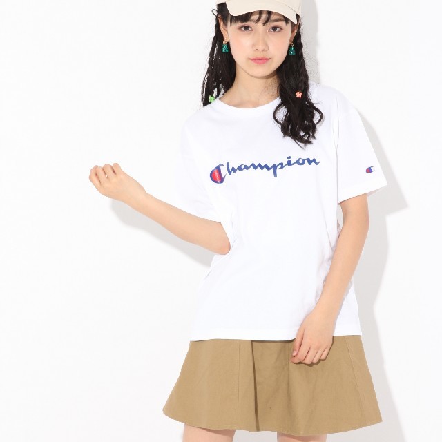 repipi armario(レピピアルマリオ)のチャンピオン×レピピアルマリオ　ビッグTシャツ キッズ/ベビー/マタニティのキッズ服女の子用(90cm~)(Tシャツ/カットソー)の商品写真