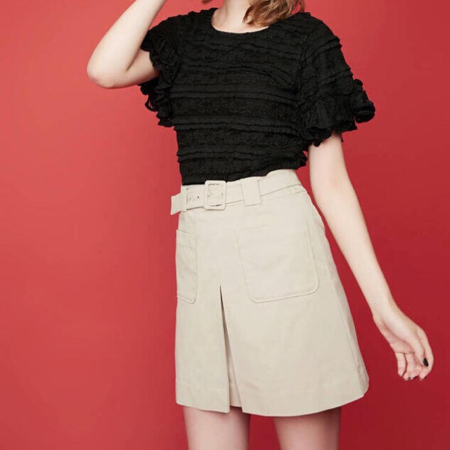 dazzlin(ダズリン)のdazzlin スカート ベージュ レディースのスカート(ミニスカート)の商品写真