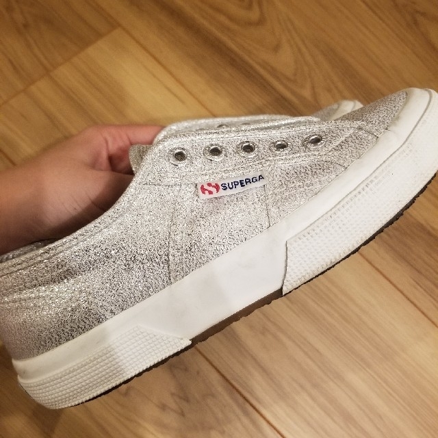 SUPERGA(スペルガ)のSUPERGA 36シルバーラメスニーカー レディースの靴/シューズ(スニーカー)の商品写真