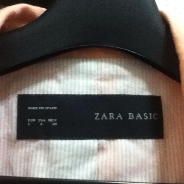ZARA(ザラ)のZARA 未使用オレンジジャケット L レディースのジャケット/アウター(テーラードジャケット)の商品写真