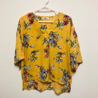 グレイル(GRL)のMUSTI様     未使用★GRL花柄シャツ(シャツ/ブラウス(半袖/袖なし))