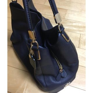 コーチ マディソンレザースモールフィービー トートバッグ 極美品