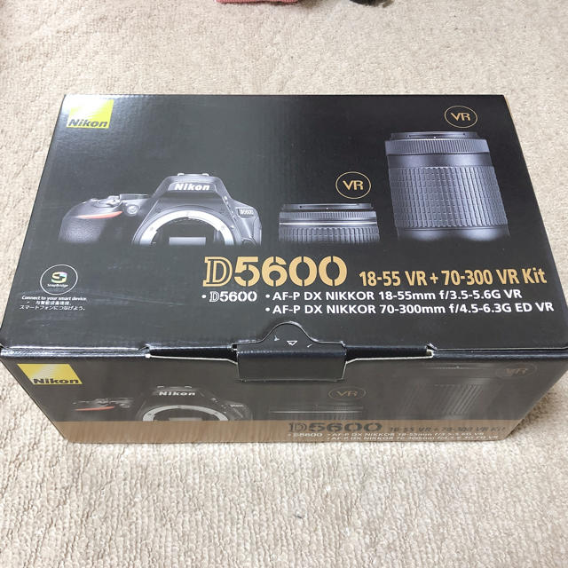 Nikon D5600 ダブルズームキットカメラ