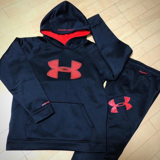 UNDER ARMOUR(アンダーアーマー)のアンダーアーマー裏起毛ジャージ上下セットYXL キッズ/ベビー/マタニティのキッズ服男の子用(90cm~)(その他)の商品写真