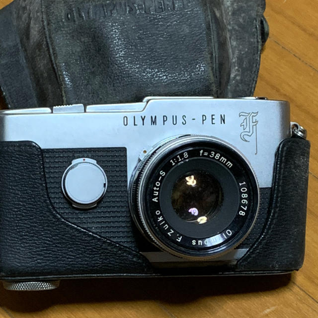 カメラ  OLYMPUS   PEN-F