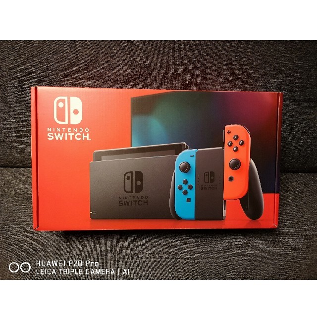 ニンテンドースイッチ　Nintendo Swith ネオンカラー　未使用未開封