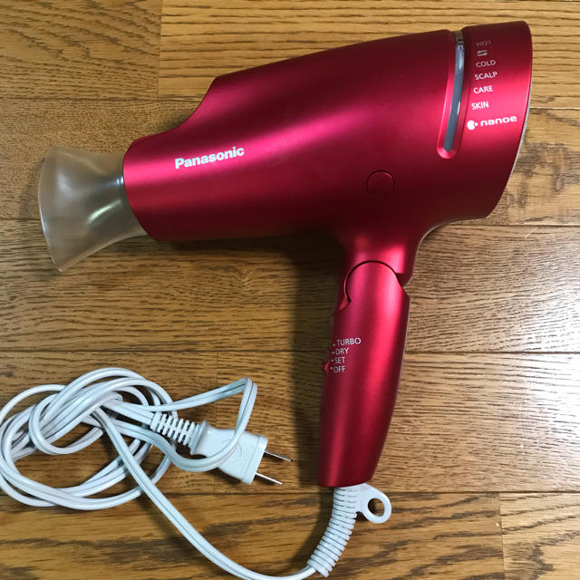 Panasonic(パナソニック)のPanasonic ヘアドライヤー スマホ/家電/カメラの美容/健康(ドライヤー)の商品写真