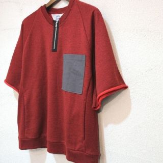 サンシー(SUNSEA)のsunsea half jip sweat shirt レッド(Tシャツ/カットソー(半袖/袖なし))