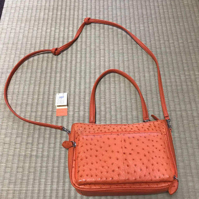 新品♡未使用 オーストリッチショルダーバッグ-