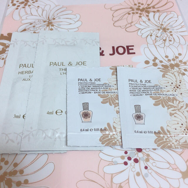 PAUL & JOE(ポールアンドジョー)のポール&ジョーサンプル コスメ/美容のベースメイク/化粧品(化粧下地)の商品写真