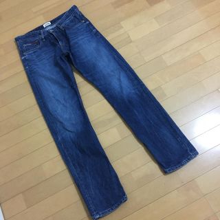 トミーヒルフィガー(TOMMY HILFIGER)のHILFIGER  DENIM ジーンズ  W31 Ｌ32(デニム/ジーンズ)