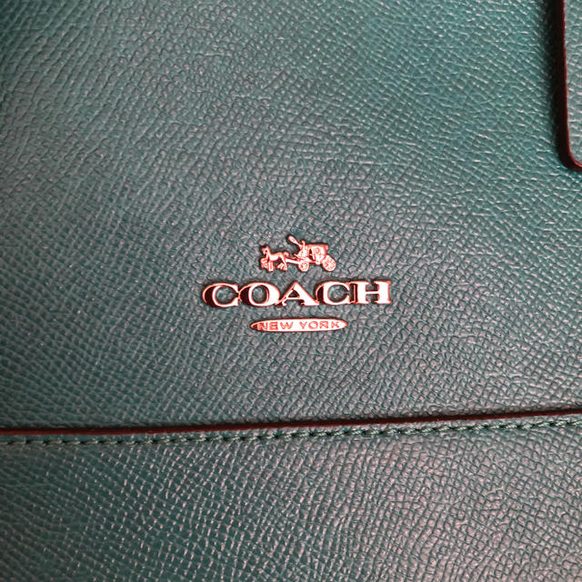 COACH(コーチ)の新品未使用 コーチ COACH ショルダーバッグ グリーン 緑 レディースのバッグ(ショルダーバッグ)の商品写真