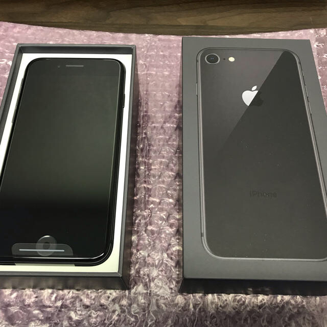 iPhone8 2台　SIMフリー