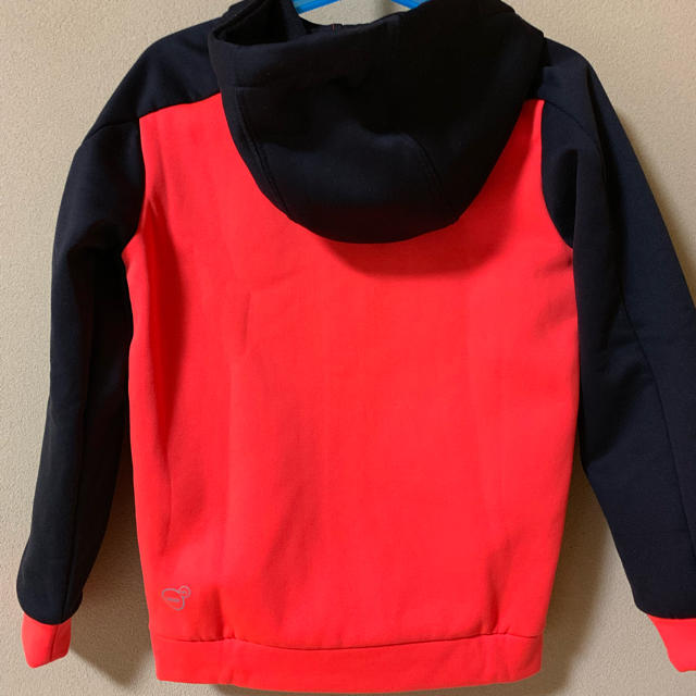 PUMA(プーマ)のPUMA プーマ パーカー 黒 オレンジ キッズ/ベビー/マタニティのキッズ服男の子用(90cm~)(ジャケット/上着)の商品写真