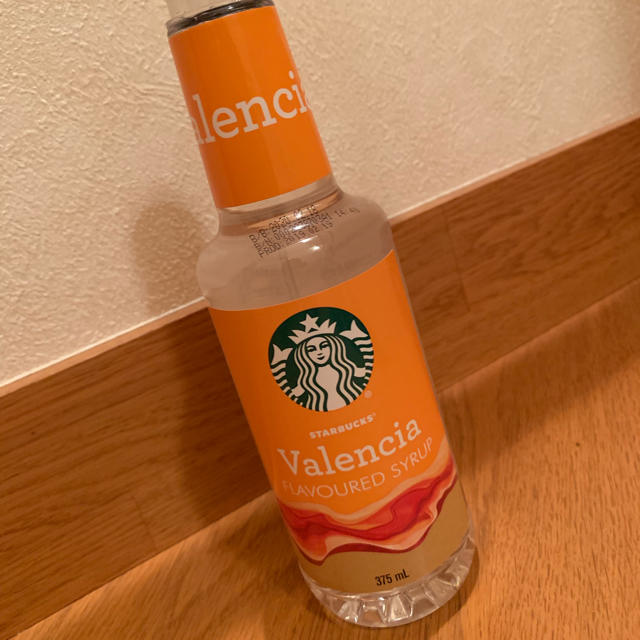 Starbucks Coffee(スターバックスコーヒー)のバレンシアフレーバーシロップ375ml 食品/飲料/酒の食品/飲料/酒 その他(その他)の商品写真