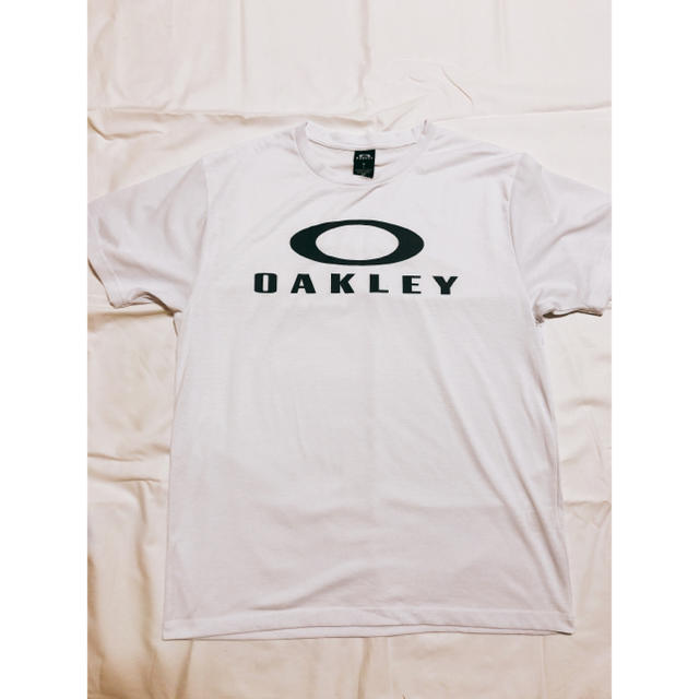 Oakley(オークリー)のOAKLEY メンズのトップス(Tシャツ/カットソー(半袖/袖なし))の商品写真