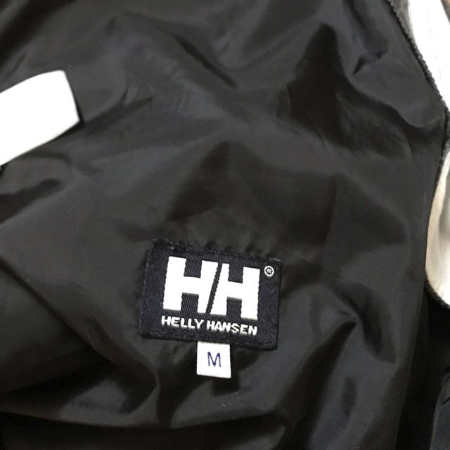 HELLY HANSEN(ヘリーハンセン)のヘリーハンセン ハーフパンツ 秋冬モデル レディースのパンツ(ハーフパンツ)の商品写真