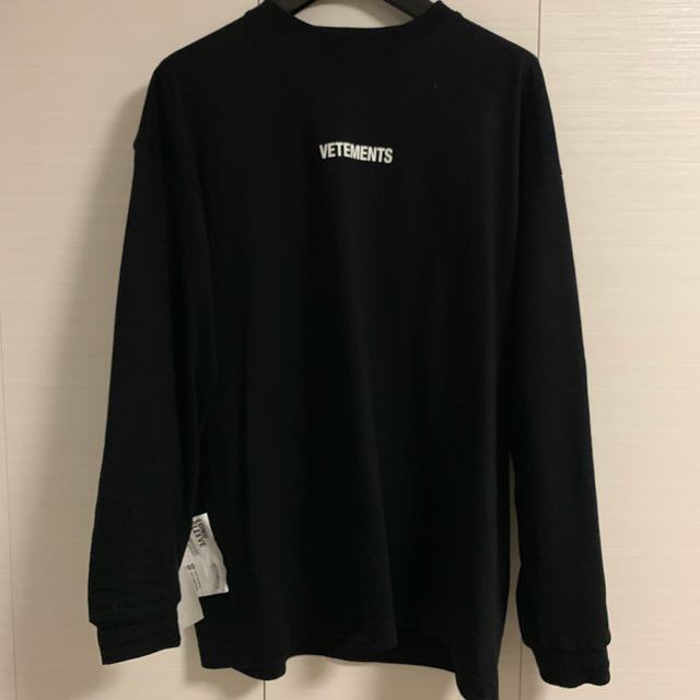 VETEMENTS logo ロンT