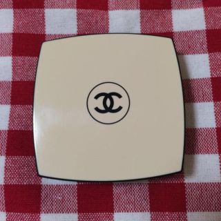 シャネル(CHANEL)の＊レベージュ ルースパウダー＊(フェイスパウダー)