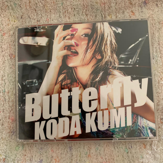 Butterfly 倖田來未 サイン エンタメ/ホビーのCD(ポップス/ロック(邦楽))の商品写真