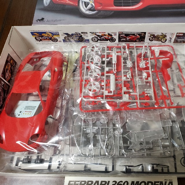 Ferrari(フェラーリ)のタミヤ　フェラーリー360モデナ　1/24プラモデル エンタメ/ホビーのおもちゃ/ぬいぐるみ(プラモデル)の商品写真