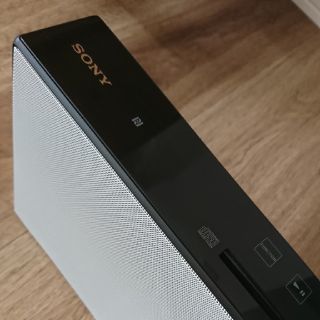 ソニー(SONY)のSONY ミニコンポ CMT-X5CD/WC(ポータブルプレーヤー)