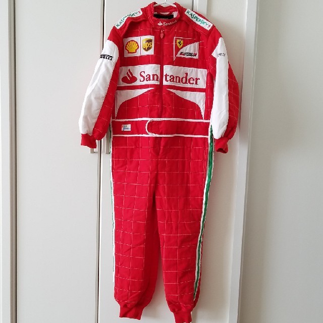 Ferrari(フェラーリ)のフェラーリ　レーシングスーツ　F 1 ハロウィン　 キッズ/ベビー/マタニティのキッズ服男の子用(90cm~)(ジャケット/上着)の商品写真