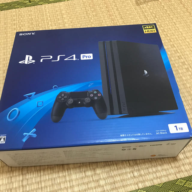 PlayStation4 Pro ジェット・ブラック 1TB 新品
