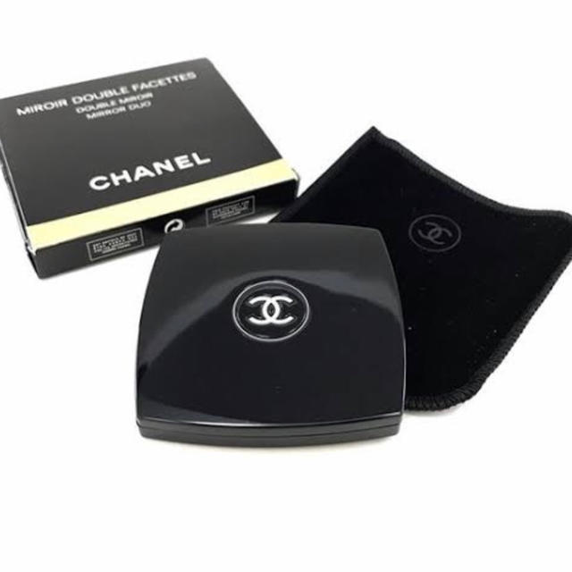 CHANEL(シャネル)のCHANELのミラー新品 レディースのファッション小物(ミラー)の商品写真