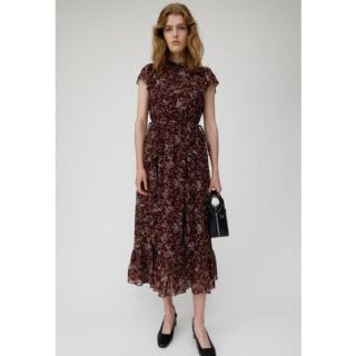 マウジー(moussy)のmoussy VINTAGE FLOWER CHIFFON DRESS(ひざ丈ワンピース)