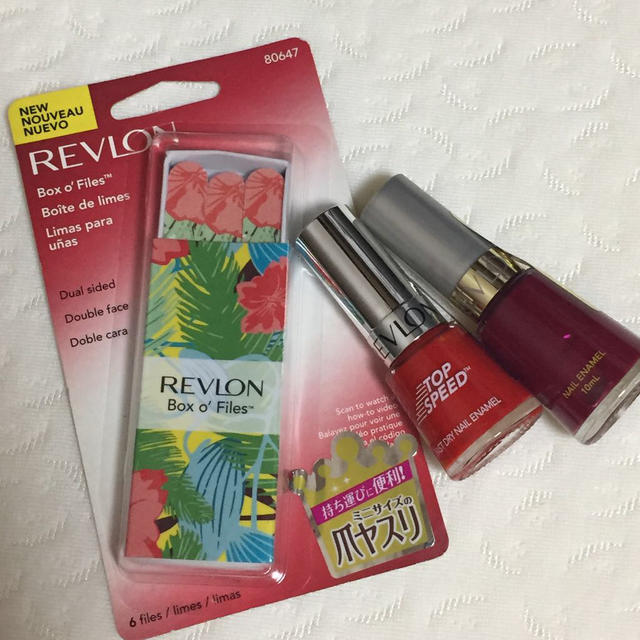 REVLON(レブロン)のREVLON✾nail コスメ/美容のネイル(マニキュア)の商品写真