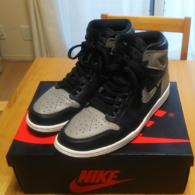 AIR JORDAN1 OG shadow