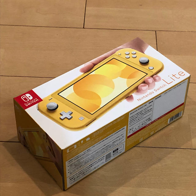 Nintendo Switch Lite イエロー家庭用ゲーム機本体