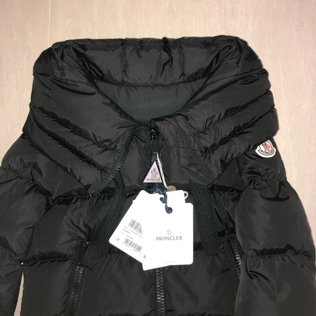 MONCLER(モンクレール)の☆未使用☆タグ付き☆モンクレール 18/19AW GARROT 00サイズ レディースのジャケット/アウター(ダウンコート)の商品写真