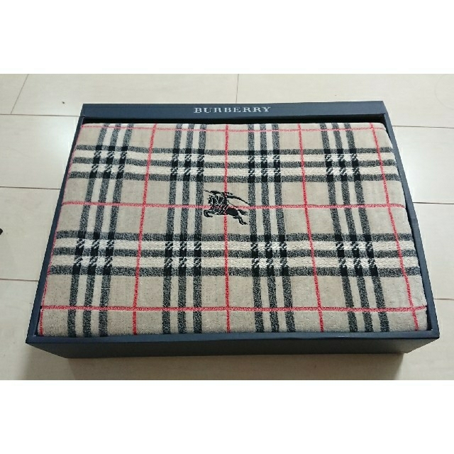 BURBERRY(バーバリー)のバーバリータオルケット  キッズ/ベビー/マタニティの寝具/家具(タオルケット)の商品写真