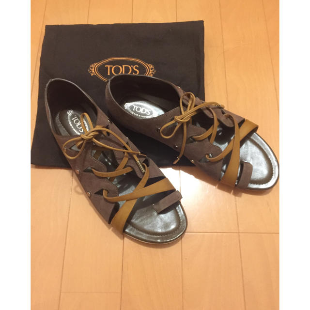 TOD'S(トッズ)のTODS トッズ レースアップシューズ 美品 レディースの靴/シューズ(サンダル)の商品写真