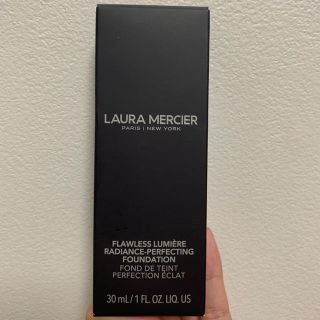 ローラメルシエ(laura mercier)のローラメルシエフローレスルミエールラディアンスパーフェクティングファンデーション(ファンデーション)