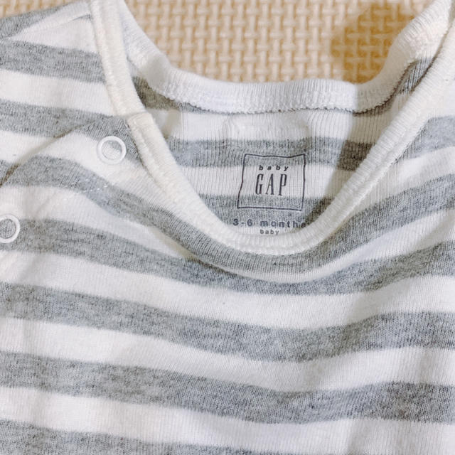 babyGAP(ベビーギャップ)のgap ロンパース 2枚セット キッズ/ベビー/マタニティのベビー服(~85cm)(ロンパース)の商品写真