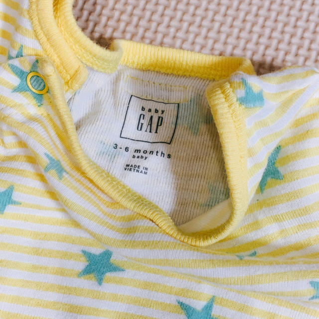 babyGAP(ベビーギャップ)のgap ロンパース 2枚セット キッズ/ベビー/マタニティのベビー服(~85cm)(ロンパース)の商品写真