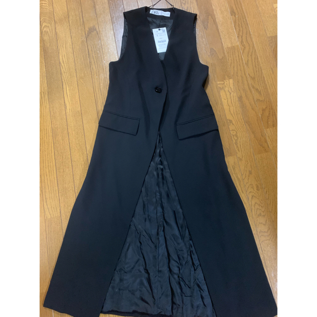 【新品】ZARA スリット入りロング丈ベスト