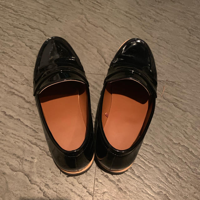 GU(ジーユー)のGU タンクソールローファー ブラック サイズL レディースの靴/シューズ(ローファー/革靴)の商品写真