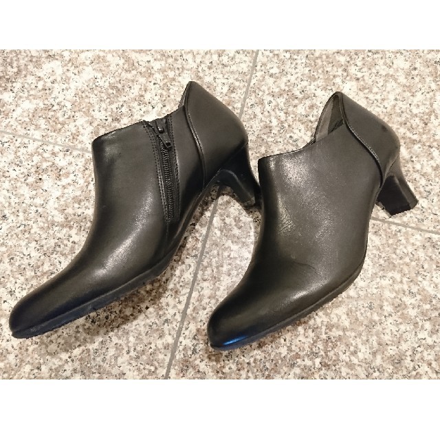 Pitti(ピッティ)のpitti ブーティ 24㎝ ショートブーツ レディースの靴/シューズ(ブーティ)の商品写真