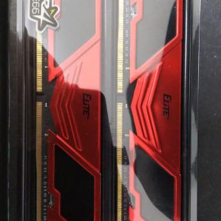 TEAM DDR4 2666Mhz PC4-21300 16GBx2枚(PCパーツ)