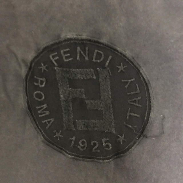 FENDI(フェンディ)のフェンディ ティシャツ レディースのトップス(Tシャツ(半袖/袖なし))の商品写真