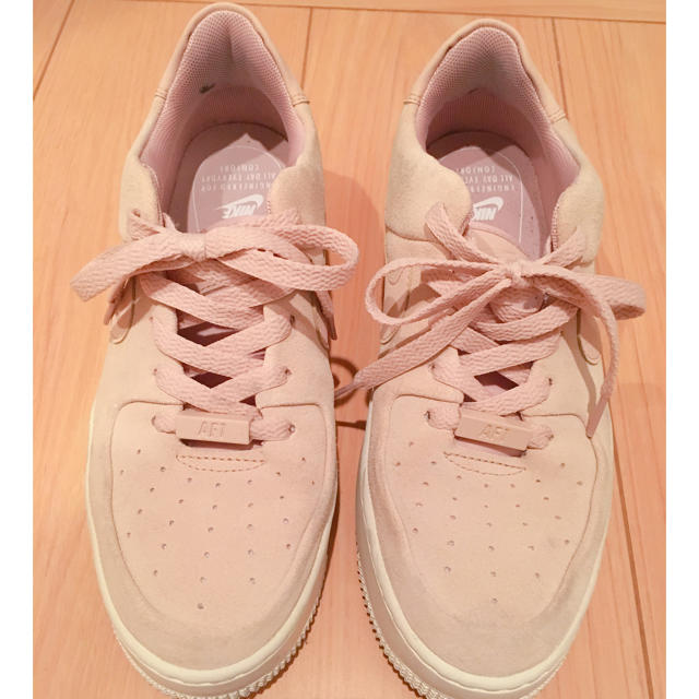 NIKE SAGE LOWの通販 by えりんぬ's shop|ナイキならラクマ - NIKE エアフォース1 通信販売