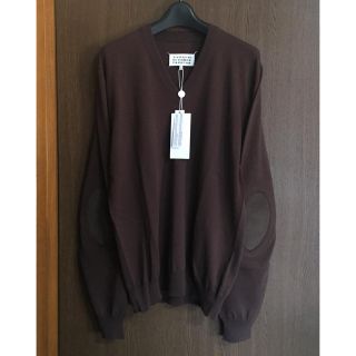 マルタンマルジェラ(Maison Martin Margiela)のL新品62%off マルジェラ エルボーパッチ Vネック ニット ブラウン(ニット/セーター)