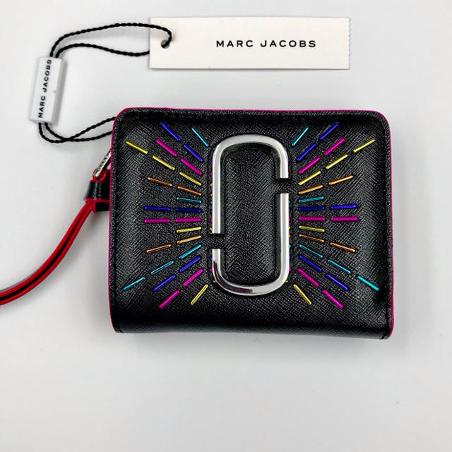 MARC JACOBS(マークジェイコブス)のrippy様 専用 ♡ MARC JACOBS ♡ 二つ折り 財布 ブラック レディースのファッション小物(財布)の商品写真