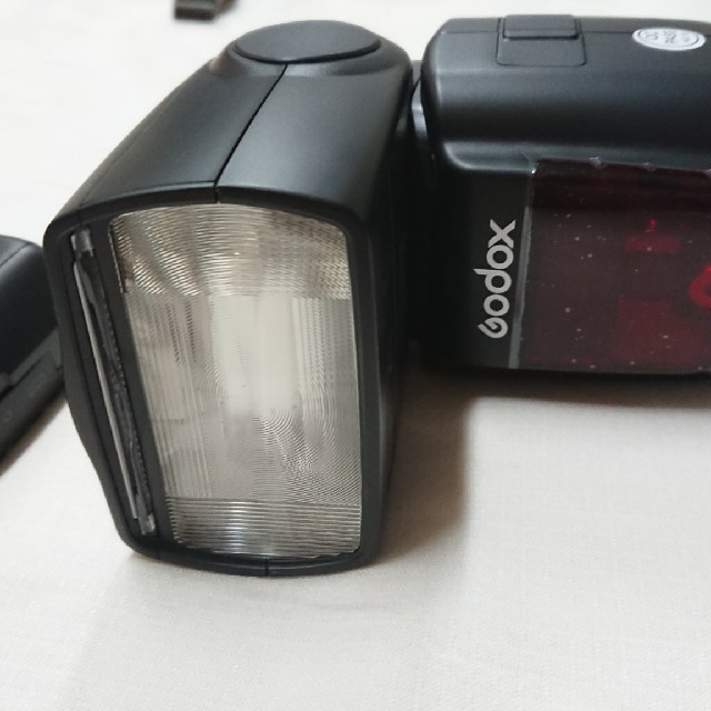 SONY(ソニー)のTT-685S+XProS セットGodox 使用回数数回  スマホ/家電/カメラのカメラ(ストロボ/照明)の商品写真