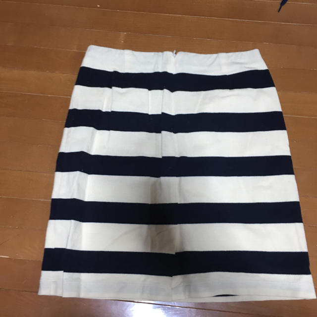 kumikyoku（組曲）(クミキョク)の組曲ボーダー スカート タイトスカート レディースのスカート(ひざ丈スカート)の商品写真