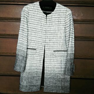 ザラ(ZARA)のMoca様専用 ZARA ロングジャケ(ノーカラージャケット)